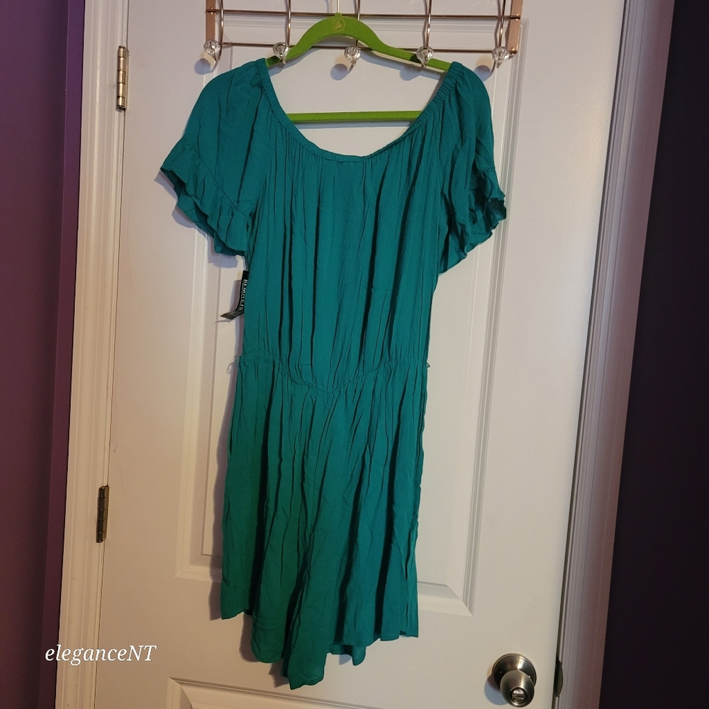 New York & Company Green short pants Romper Sz: M NWT - Picture 7 of 9